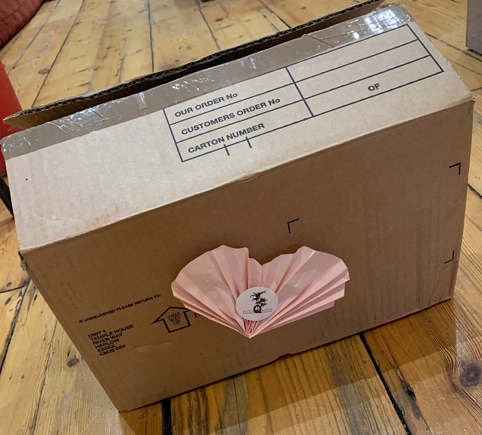 food box - www.salonbusines.co.uk