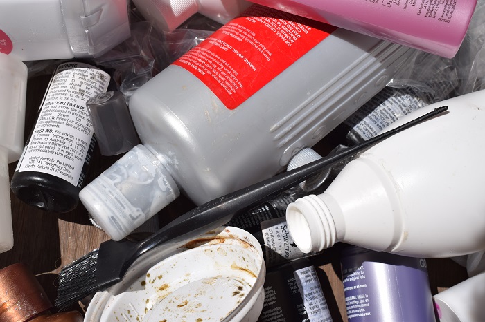 plastic waste  - www.salonbusiness.co.uk