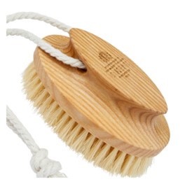 Kent’s Ash Pure White Bristle Exfoliating Brush - www.salonbusiness.co.uk
