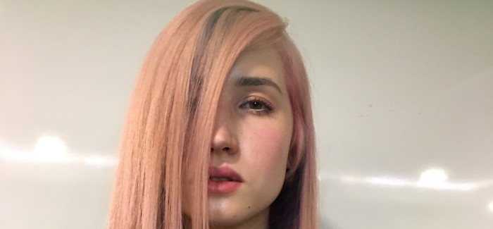 Global Head of Technical Training at Fudge Professional Tracy Hayes leads seminar in Poland