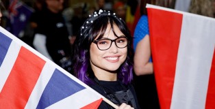 global zoom 1 - www.salonbusiness.co.uk