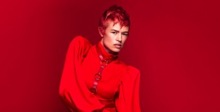 red cover - www.salonbusiness.co.uk