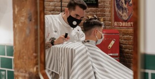 barber cover - www.salonbusiness.co.uk