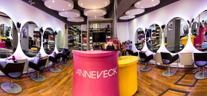 Oxford hairdresser contributes to online sustainability panel