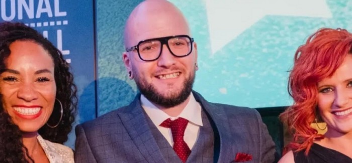 Craig Henderson wins the community champion award