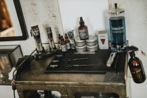 apothecary-87-GelJl0gofbc-unsplash - www.salonbusiness.co.uk