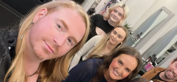 ROAR HAIR: Top tips for being a great boss and motivating your team