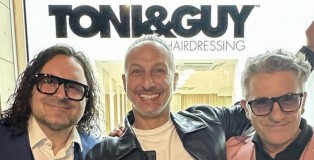 Cos Sakkas named winner - www.salonbusiness.co.uk