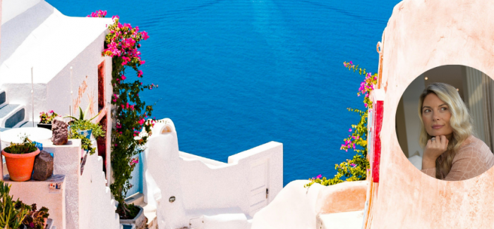 What is ‘Bleisure’ & How Can Modern Stylists Manage Combining Work and Travel?