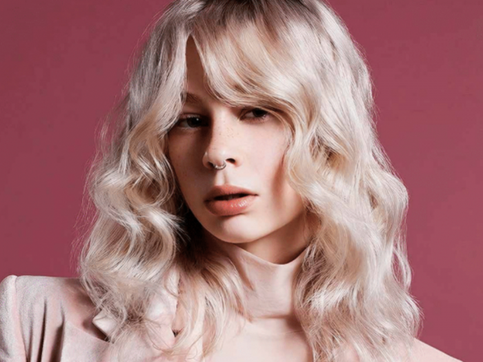 FOILAYAGE & FREEHAND BALAYAGE