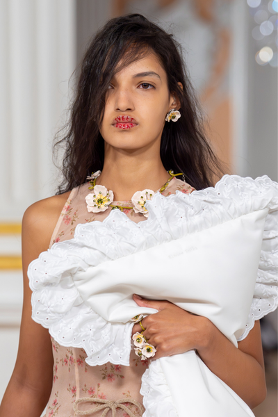 LFW SS26: Simone Rocha X Bumble And Bumble