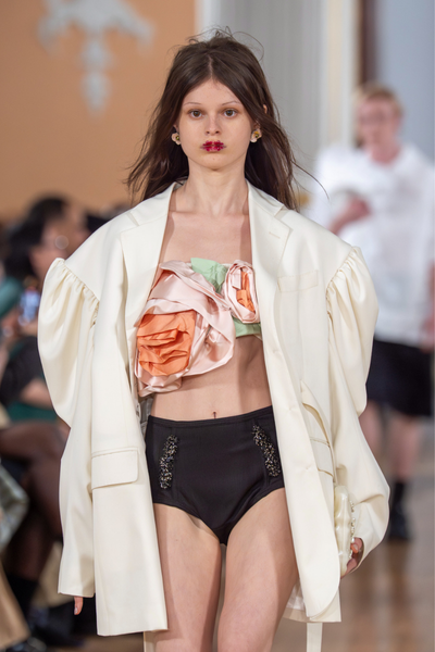 LFW SS26: Simone Rocha X Bumble And Bumble