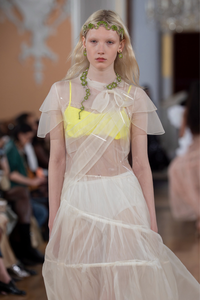 LFW SS26: Simone Rocha X Bumble And Bumble