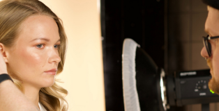 Lloyd Court colouring tips