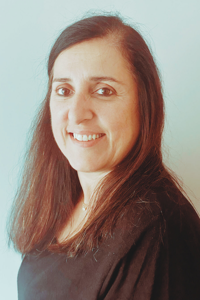 Nilofer Aydinli, Director at Enki Towels talks using disposable towels throughout the salon service.