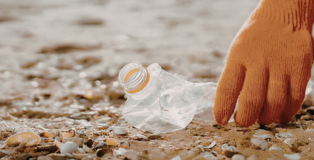 Samantha Cusick + The Great British Clean Up